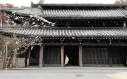 根据您提供的内容，为您生成的简洁且SEO友好的疑问标题是，，广州周边自驾游去哪体验岭南风情？，理由说明，，核心关键词前置， 广州周边自驾游直接放在开头，符合搜索习惯，利于SEO。，明确核心体验， 体验岭南风情 点明了旅程的核心吸引力，比车轮丈量更直接易懂且包含核心关键词。，疑问句式， 去哪... 构成疑问句，更能引发读者好奇心和点击欲。，简洁明了， 整个标题简短精炼，清晰传达主题。