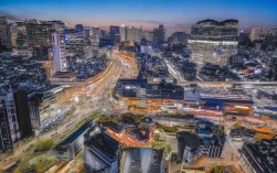 基于您提供的内容，为您生成的简洁、SEO友好的疑问标题如下，，郑州出发宝泉一日游，如何纵情山水与美食？，解析，，核心关键词前置，将搜索高频词郑州出发、宝泉一日游放在标题开头，利于SEO。，突出核心体验，用纵情山水与美食精准概括原文的山水画卷与舌尖记忆两大核心卖点。，疑问句式吸引点击，使用如何...的疑问句式，激发读者好奇心，提高点击率。，简洁明了，整个标题信息完整、语言精炼，符合要求。，直接对应原文核心信息，并优化了搜索可见性和吸引力。