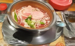 南京周边1小时车程，有哪些亲子游乐园推荐？，说明，，包含核心关键词， 南京周边、乐园 直接放入标题。，疑问句式， 有哪些...推荐？ 是常见的搜索提问方式，符合用户意图。，限定范围，提升精准度， 1小时车程 比模糊的周边更具体，吸引目标用户（寻求短途游的人），也利于本地SEO。，突出目标人群， 亲子游 点明了主要受众群体，增加相关性和吸引力。，简洁明了， 整个标题清晰表达了用户的核心查询需求。