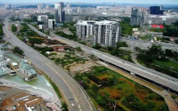 如何实现高效接驳，优化城市交通？，说明，，核心关键词保留， 包含了用户提供的核心关键词高效接驳和城市交通（交通接驳转化为更主动的高效接驳，城市脉络转化为更具体、更常被搜索的城市交通）。，疑问句式， 使用如何开头，形成明确的疑问句，符合SEO友好的疑问标题要求，能直接引发读者思考。，简洁明确， 标题简短有力，直接点明核心问题——如何实现高效连接并优化交通系统。，SEO友好， 包含了用户关心的核心概念（高效连接/接驳、城市交通），且是常见的搜索问题句式。