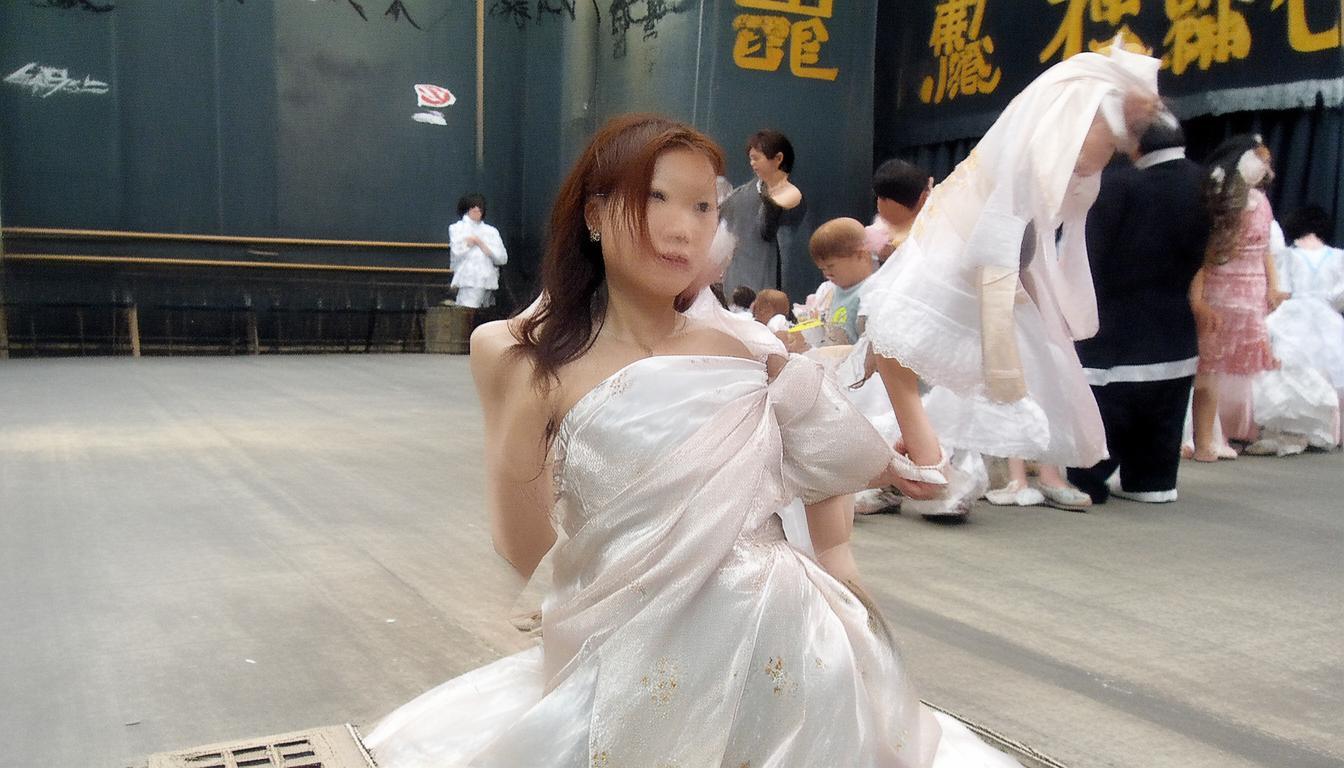 乐山热浪来袭？2小时直达避暑秘境，资深玩家私藏推荐！，说明，，疑问句式， 以乐山热浪来袭？开头，直接点明用户痛点（炎热）并引发好奇。，核心关键词， 包含了最重要的搜索关键词乐山、避暑秘境、2小时。，核心卖点， 清晰传达2小时可达的便利性和避暑秘境的核心价值。，权威背书， 资深玩家私藏推荐强调内容的可靠性和独特性，增加吸引力。，简洁有力， 长度适中，信息密度高，易于阅读和传播。，SEO友好， 关键词前置且自然融入，符合用户搜索习惯（如乐山避暑、周边清凉地等）。-图1