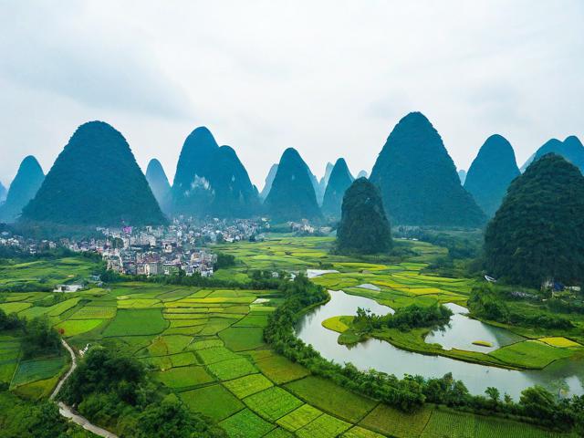 万峰林为何被誉为大自然杰作？-图4
