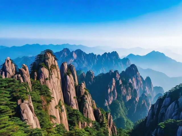 黄山周边哪里能找到徽州秘境？，理由说明，，直接包含核心关键词， 黄山周边、徽州秘境是用户搜索的核心关键词，直接放入标题利于SEO。，疑问句式引发兴趣， 哪里能找到 是一个自然、简洁的疑问句，能吸引用户点击寻找答案。，简洁明了， 标题非常简短，核心信息突出。，突出秘境价值， 秘境一词点明了原文中宝藏地和避开主流景点（不止奇松云海）的核心吸引力。，避免冗余， 省略了不止奇松云海和等你探访等修饰语，标题更聚焦核心搜索意图。-图1
