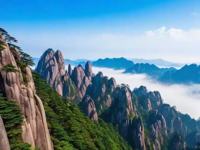 黄山周边哪里能找到徽州秘境？，理由说明，，直接包含核心关键词， 黄山周边、徽州秘境是用户搜索的核心关键词，直接放入标题利于SEO。，疑问句式引发兴趣， 哪里能找到 是一个自然、简洁的疑问句，能吸引用户点击寻找答案。，简洁明了， 标题非常简短，核心信息突出。，突出秘境价值， 秘境一词点明了原文中宝藏地和避开主流景点（不止奇松云海）的核心吸引力。，避免冗余， 省略了不止奇松云海和等你探访等修饰语，标题更聚焦核心搜索意图。-图3