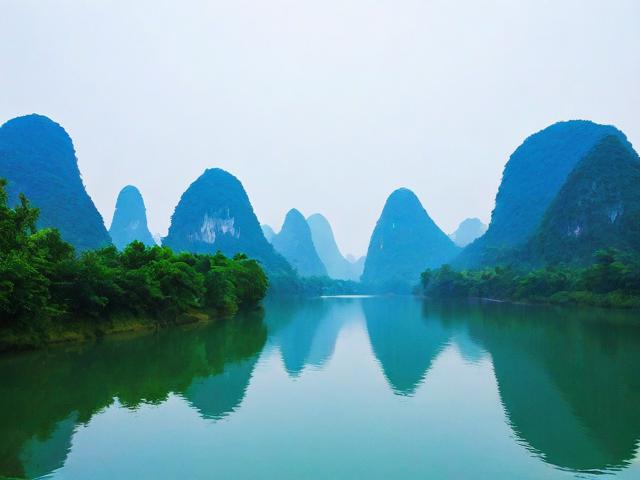基于您的要求，为您生成简洁且SEO友好的疑问标题，，山水之间，如何开启诗意之旅？，核心关键词前置，将山水之间和诗意之旅这两个核心搜索词放在开头，利于SEO。，疑问句式，使用如何提问，引发读者好奇心和点击欲。，简洁有力，字数精炼，直接点出主题。，保留原文意境，准确传达自然风光，山水之间的诗意之旅的核心内容。-图4