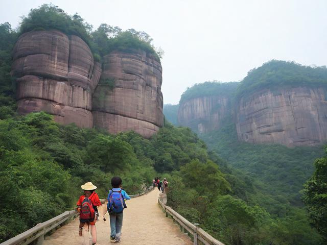 雁荡山是地质奇观与亲子探险的乐园吗?-图2 雁荡山是地质奇观与亲子探险的乐园吗?-图2