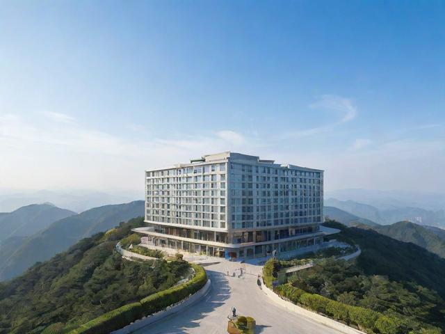 泰山饭店位置如何？距离泰山景区入口仅3公里方便吗？-图1