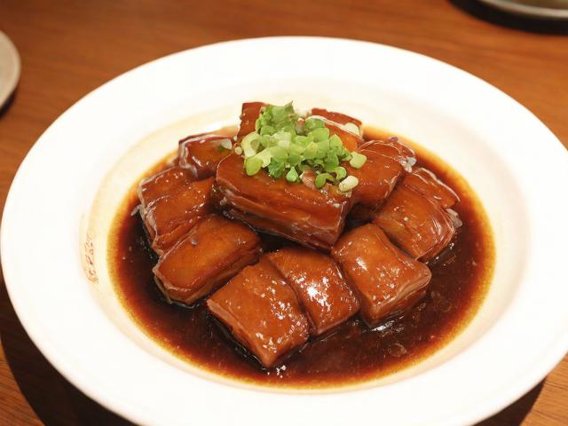 哪里能探索周边美食并解锁本地味蕾？完整指南在此-图3