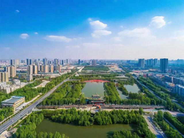 太原周边4日游怎么玩？行程安排速看！，说明，，核心关键词前置， 太原周边4日游 直接点明主题和核心搜索词。，疑问句式吸引点击， 怎么玩？ 是用户搜索这类行程时最常有的疑问，能有效吸引目标读者点击。，清晰表明内容， 行程安排速看！ 直接告知读者内容是什么（行程），并暗示其价值（速看=高效获取）。，简洁有力， 整个标题简洁明了，易于阅读和理解。，SEO友好， 包含了用户可能搜索的主要关键词组合（太原周边游、4日游、行程安排）。-图4