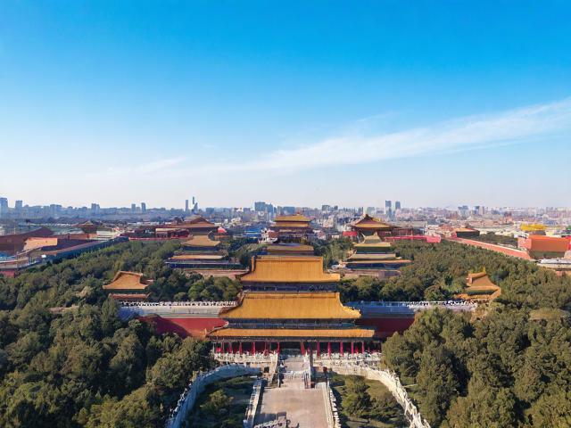 北京一日游怎么玩？一天打卡必去景点精华！，解析，，核心关键词前置， 北京一日游 是核心搜索词，放在开头利于SEO。，疑问句式， 怎么玩？ 直接点明用户搜索意图，吸引点击。，强调效率与精华， 一天打卡必去景点精华 精准概括一日游的核心诉求（时间有限、想看重点），并包含打卡、必去、精华等吸引眼球的词。，简洁有力， 整个标题精炼，信息明确。-图3