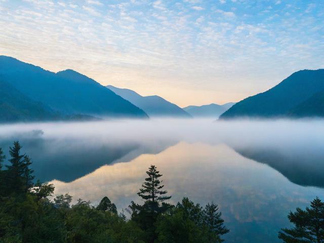 清晨出发如何感受湖光山色的最佳美景？-图3