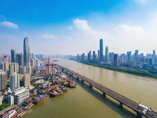 武汉港一日游专线值得体验吗？解锁江城精华全攻略-图1