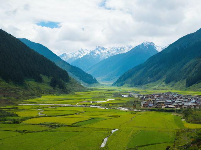 短途旅行如何兼顾自然景观与人文体验？-图2
