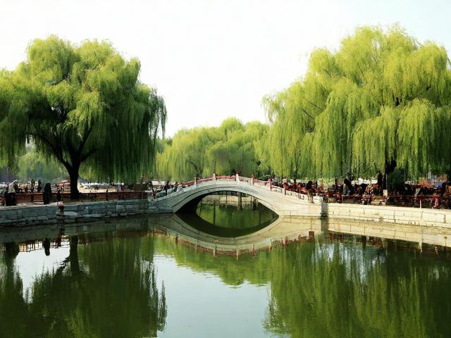 柳林旅行社一日游值得体验吗?行程亮点与真实评价解析-图1 柳林旅行社一日游值得体验吗?行程亮点与真实评价解析-图1